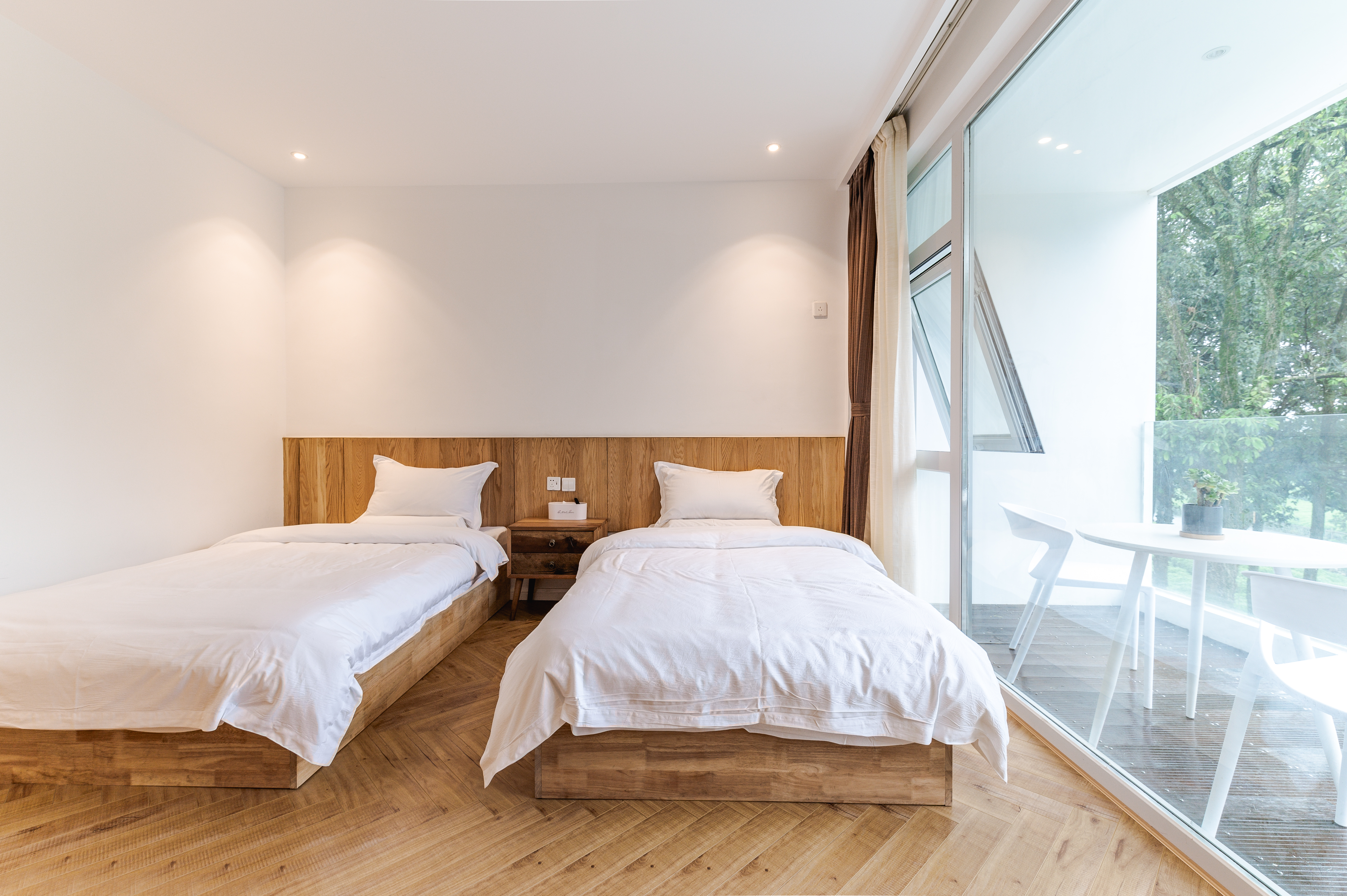 Hangzhou mountain is a beautiful place to stay Over view