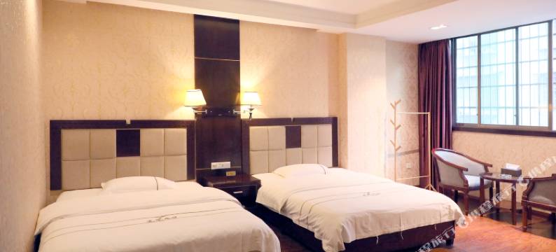 宜宾添银宾馆(南溪一中店)图片