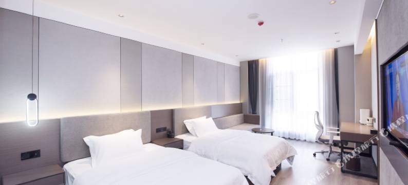 芒康如美镇云山江印象酒店(竹卡大桥店)图片