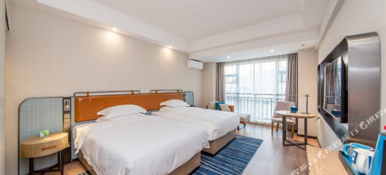 宜尚酒店(长沙岳麓山湖大财院校区店)图片