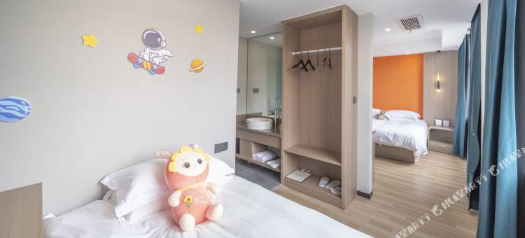 柯城区臻享海米酒店(衢州高铁站店)图片