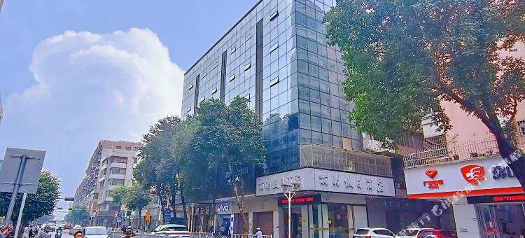 丽的假日酒店(佛山三水火车站店)图片