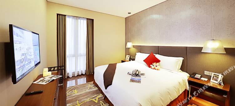 武汉沌口辉盛名致服务公寓(武汉体育中心店)图片