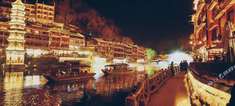 凤凰悦江江景民宿图片