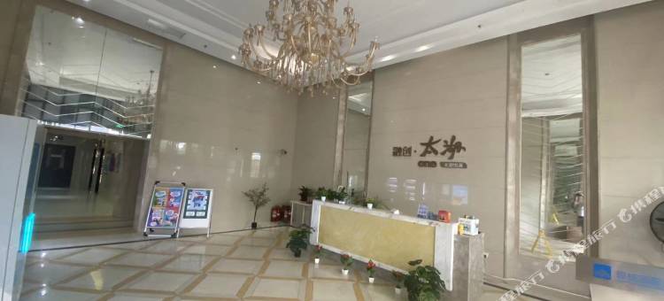 人在旅途假日酒店(融创乐园店)图片