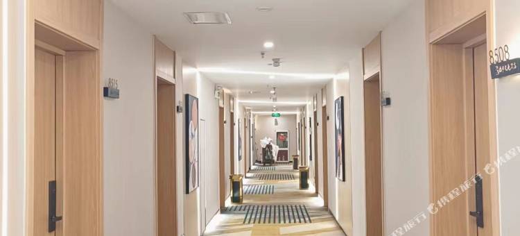 绿萝电竞酒店(长征路店)图片