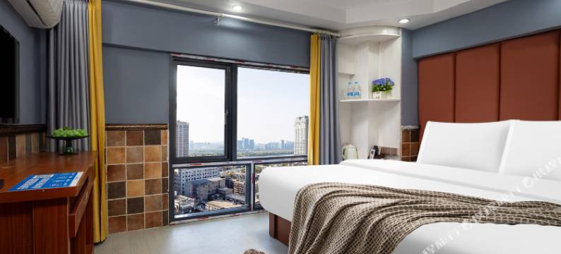 凯天宾馆(长沙步行街坡子街店)图片