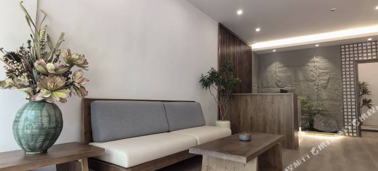 屿见·民宿(清明上河园店)图片
