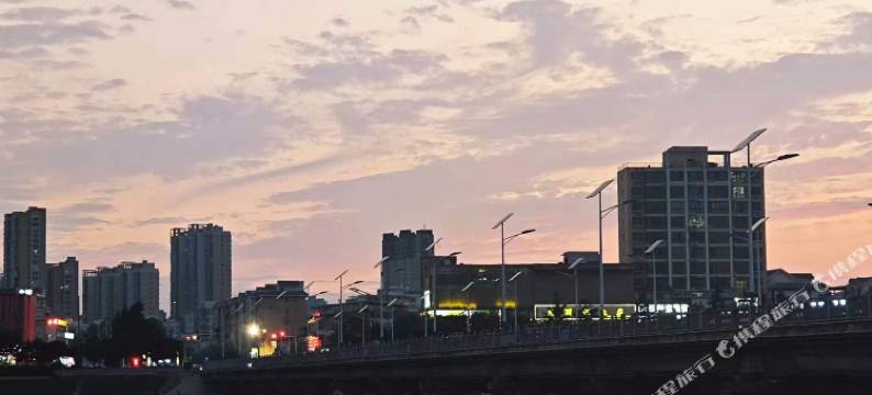 内乡邦泰商务酒店图片