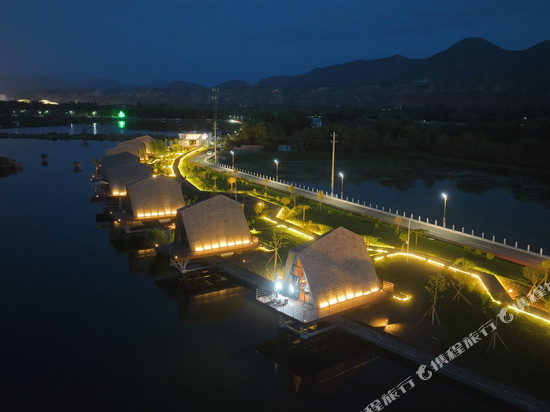 悦鑫·荷塘月色|静谧独栋湖景民宿