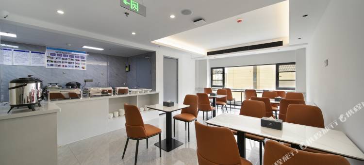 雅斯特酒店(武汉天河机场天阳大道地铁站店)图片