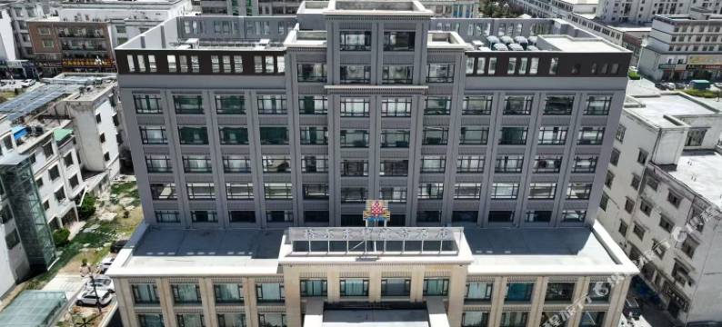 格尔东赞藏韵酒店图片