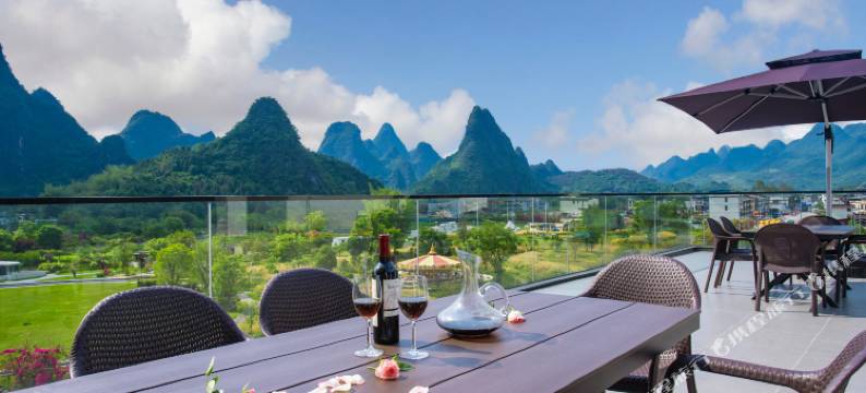 静园·忆宿酒店(阳朔兴坪镇二十元风景区店)图片