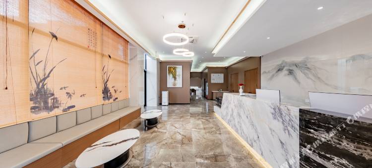 四季花园酒店(包头青山区兴胜镇人民政府店)图片