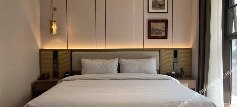 云居酒店(南京南站天隆寺地铁站店)图片