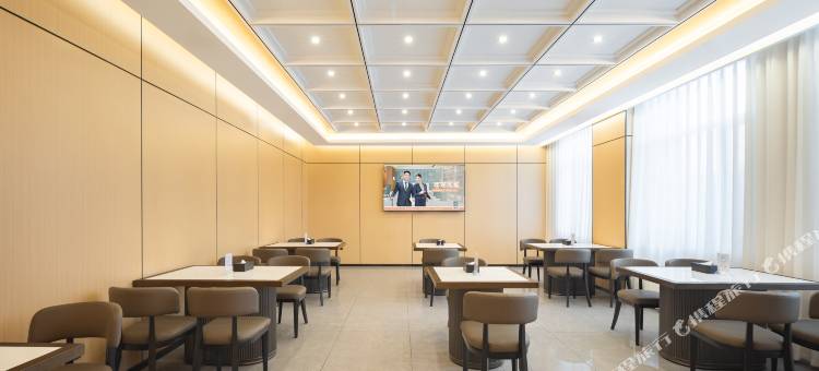 归悦酒店(长春火车站北站万龙广场店)图片