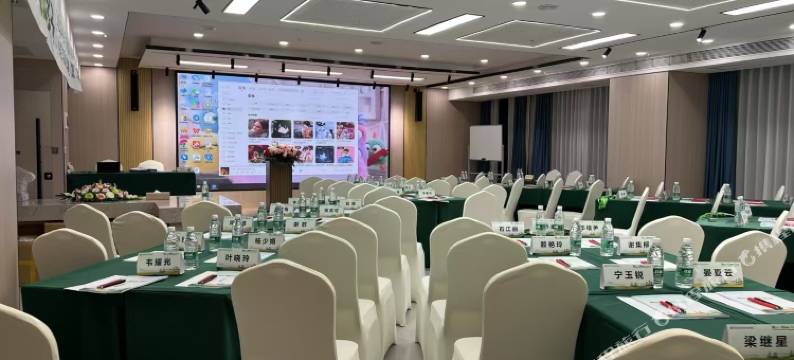 亚里酒店(南宁万达茂店)图片