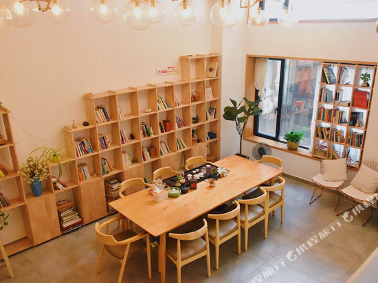 坊上美宿(潮州广济桥牌坊街店)