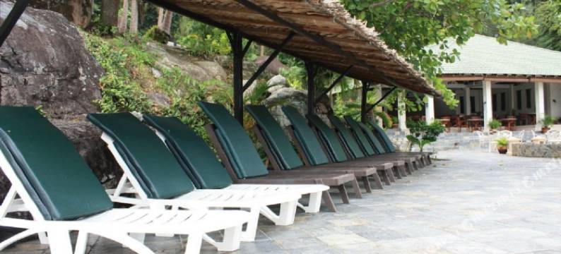 米纳安格湾度假酒店(Minang Cove Resort)图片