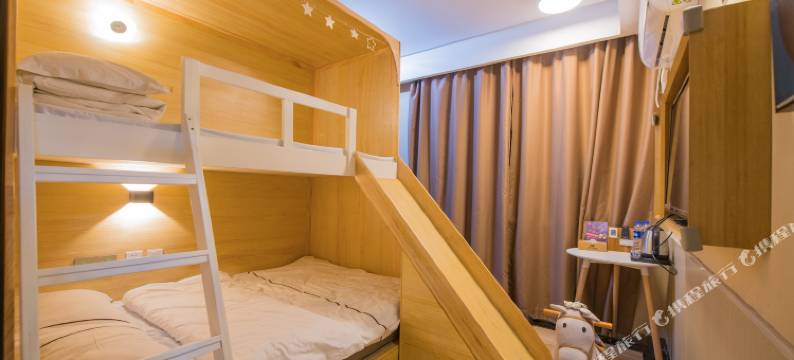 华敏青旅(上海南京东路步行街店)图片