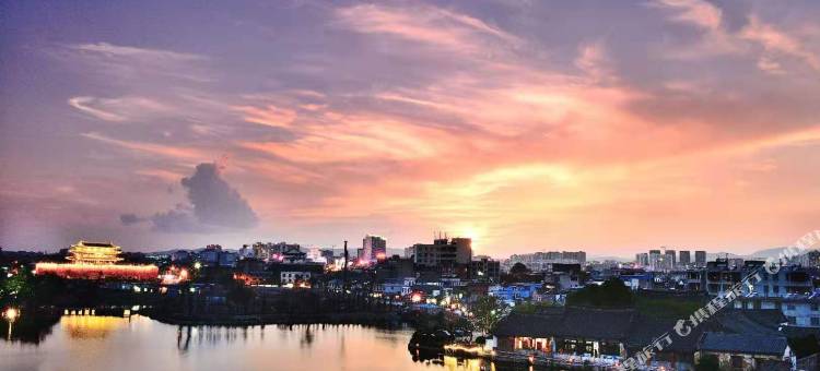 云上四季酒店(建水古城朱家花园店)图片