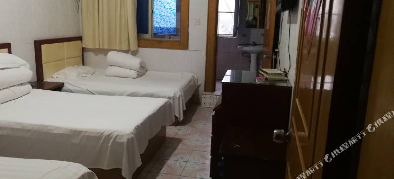 句容客运旅社(崇明地铁站店)图片