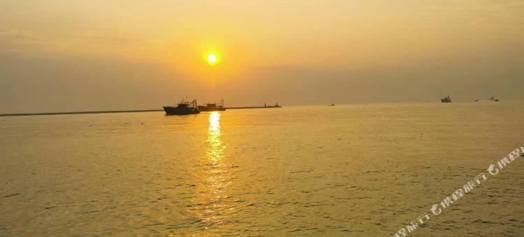 格子酒店(防城港企沙镇天堂滩景区店)图片