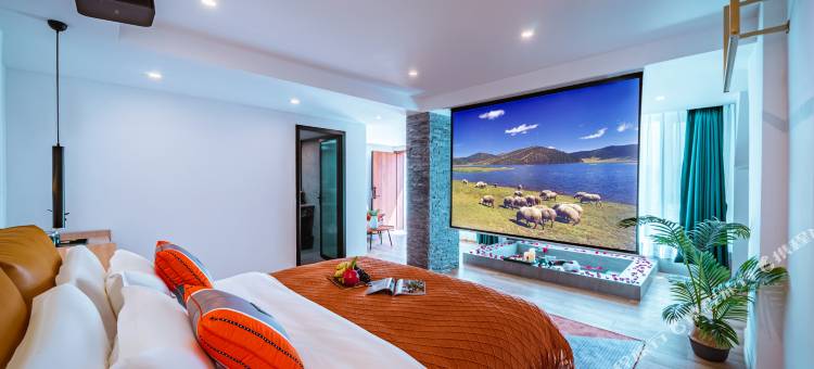 丽江水月花神狮山观景智能美宿图片