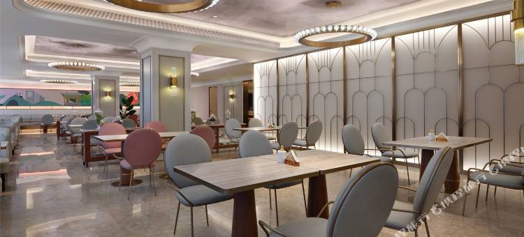 成都宽窄巷子西美居酒店(奎星楼美食街店)图片