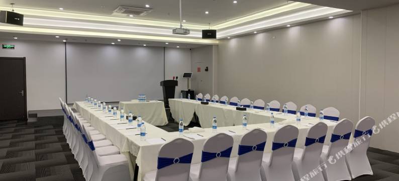 乐途精选酒店(诸暨万达广场店)图片