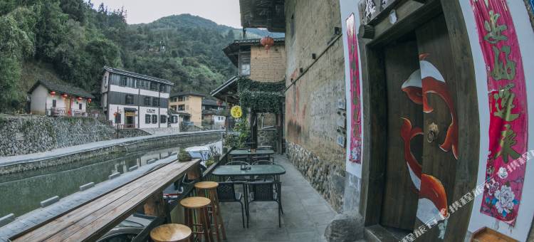 南靖塔下守望客栈图片