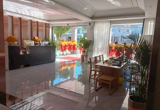 Yongde Hehe Business Hotel Hotel Overview