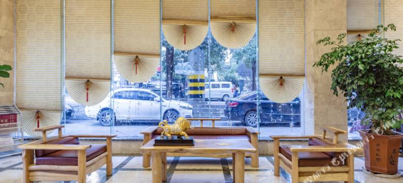 芳园时尚酒店(龙岩高铁站第二医院店)图片