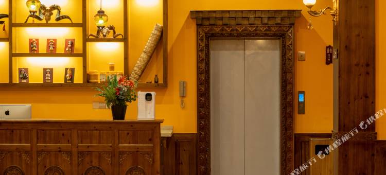 黑水远山拾梦酒店图片