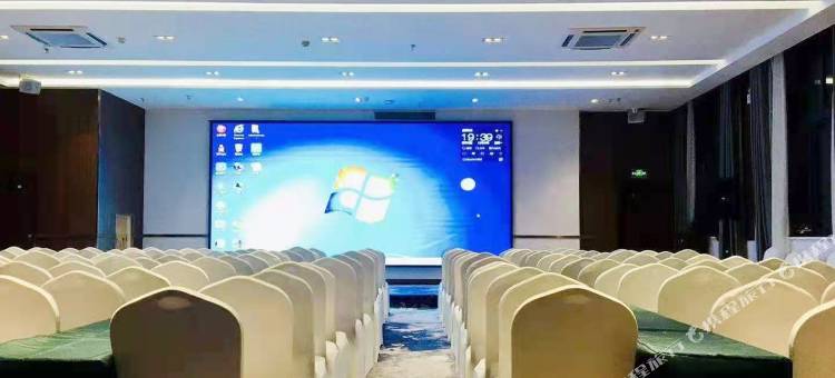 锦江之星品尚酒店(郑州中学冬青街地铁站店)图片