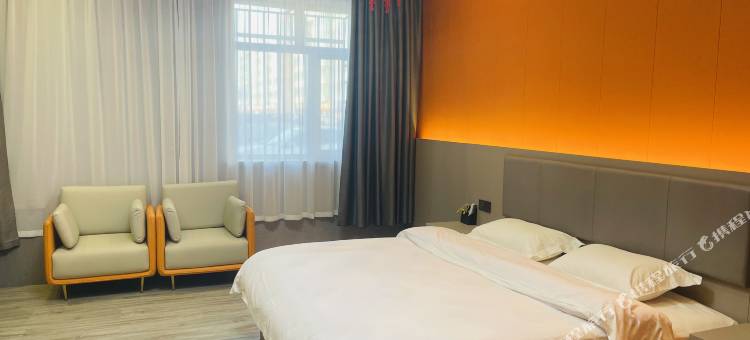 富裕峰哲汇宾馆图片