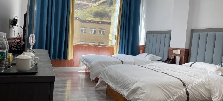 新龙腾智孔萨酒店图片