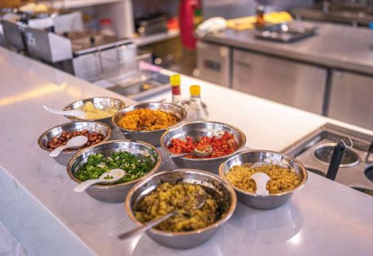 Binyue Hotel (Jinshi Cultural Park) Hotel Overview