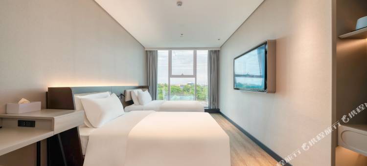 汉庭酒店(胶东国际机场站前大道店)图片