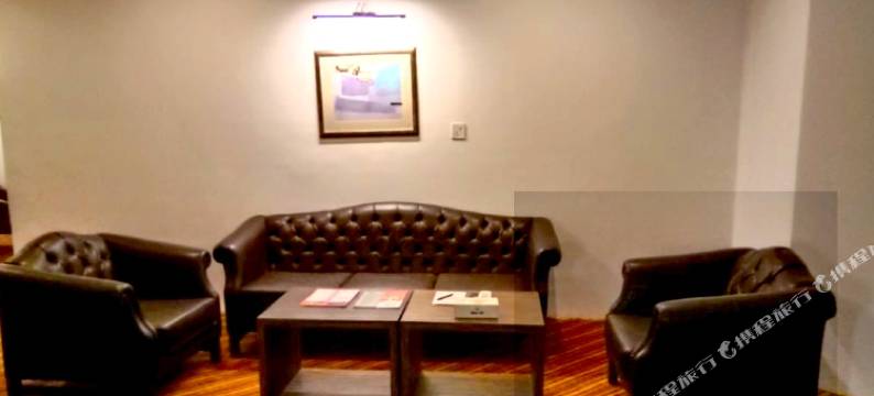 费萨拉巴德韦斯特因酒店(West Inn Hotel Faisalabad)图片