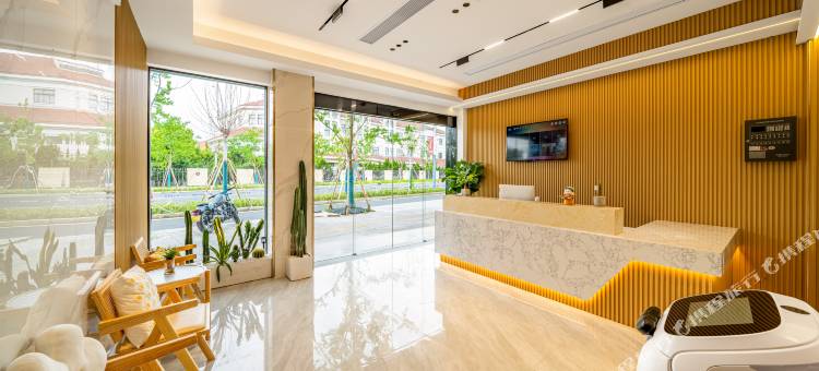 蓝房子酒店(海湾旅游区大学城店)图片