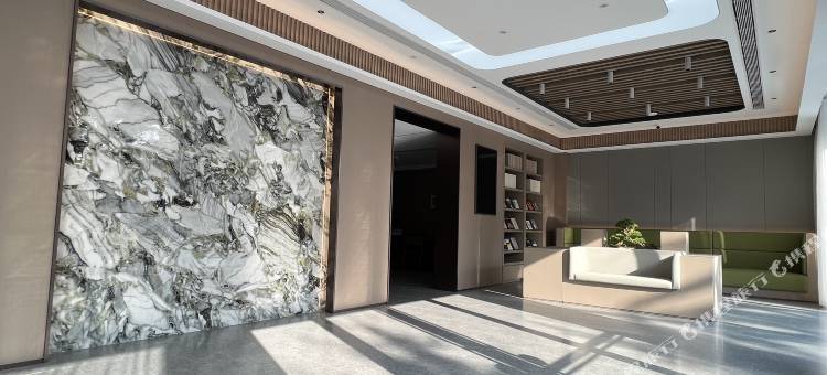 睿柏·云酒店(邯郸武安邯武快速路店)图片