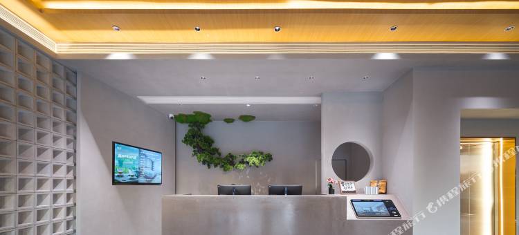 桔作酒店(郑州经开中原福塔东地铁站店)图片