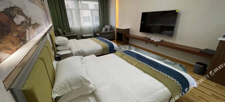 尖扎嘛哈德瓦大酒店图片