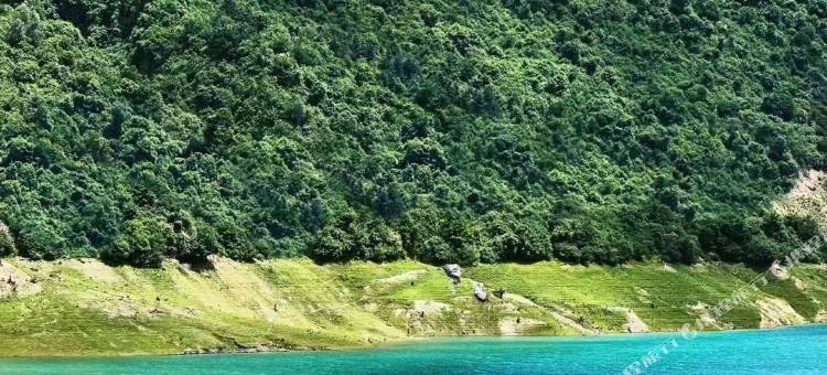 白马藏韵避暑山庄图片