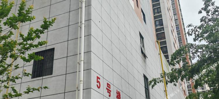 鹏飞大学公寓(南宁广西民族大学思源湖校区店)图片