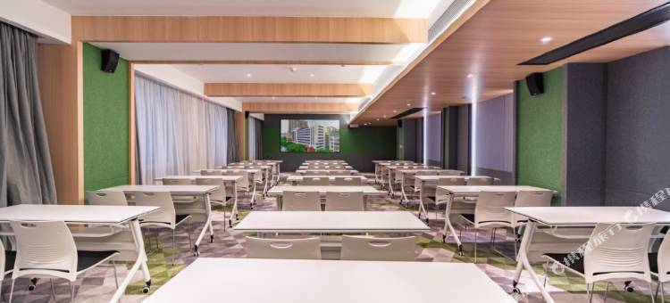 丽思设计师酒店(梧州市政广场店)图片