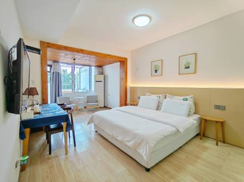 千岛湖一隅湖景民宿