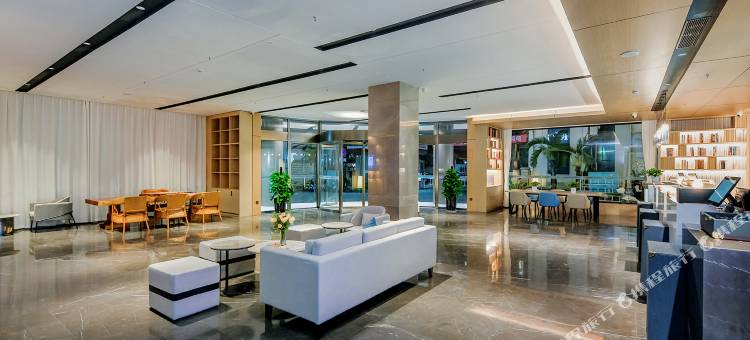 凯里亚德酒店(西双版纳景洪泼水广场曼听公园店)图片