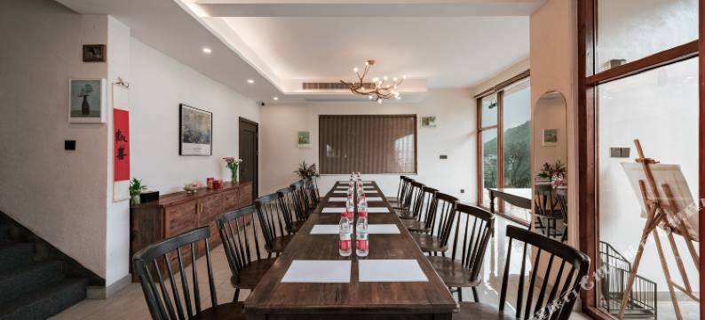 欢喜JOY·听溪问茶度假民宿(安吉云上草原店)图片